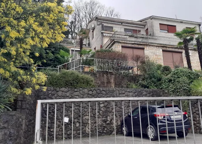 Apartment Ana