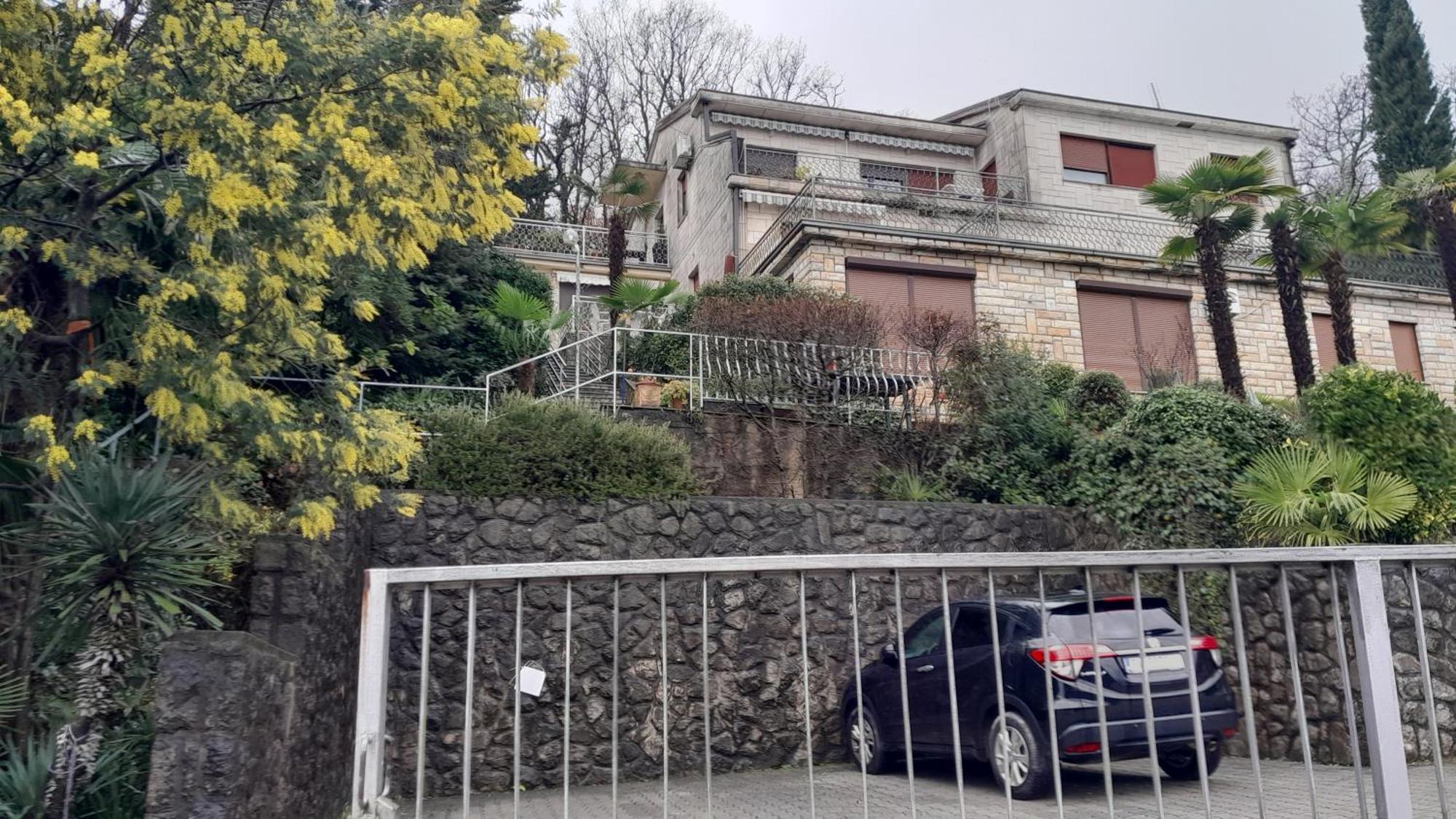 Ana Apartmán *